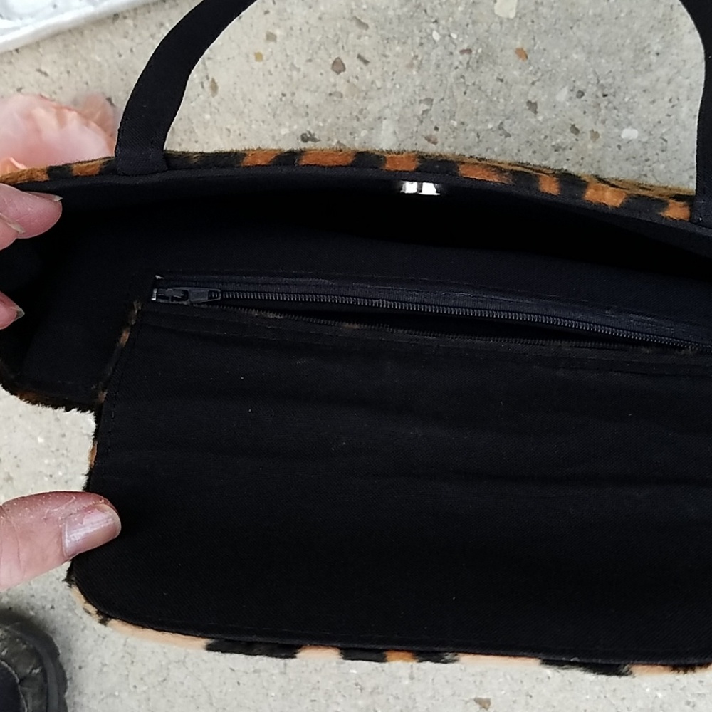 KATE SPADE PURSE *****HOST PICK***** - Picture 3 of 3